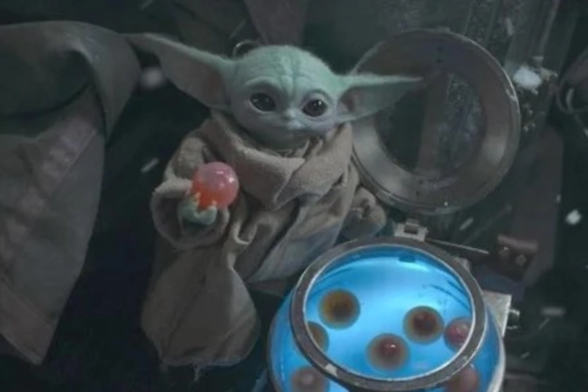 eggs-cuse him The Mandalorian boss defends moment Baby Yoda eats alien eggs after backlash