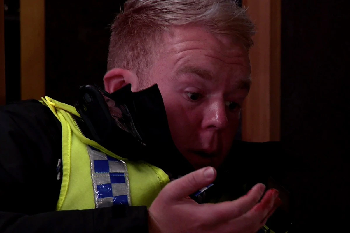 CORRIE BLIMEY Coronation Street's Craig Tinker's fate revealed after horror shooting