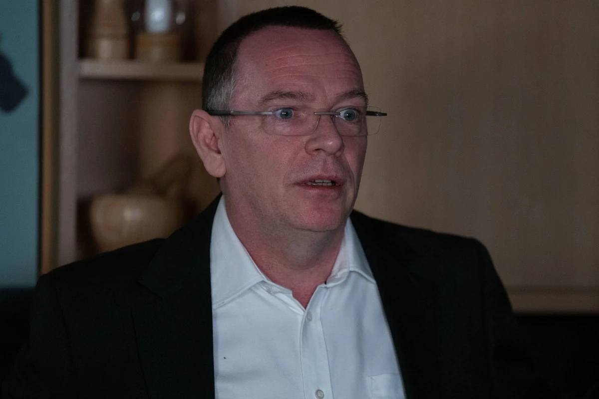 ENDER IAN? Adam Woodyatt to star in stage show for SIX MONTHS during break from soap