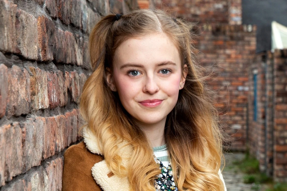 SUMMER'S HERE! Corrie recasts Summer Spellman as Harriet Bibby after Matilda Freeman quits