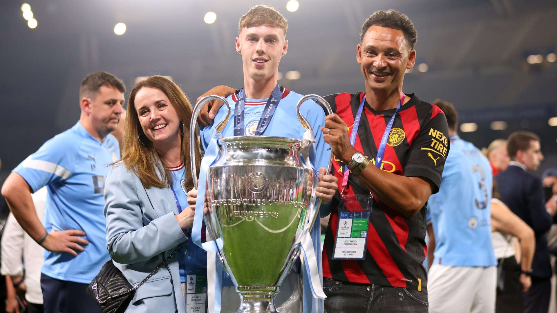 Palmer amazes Chelsea fans as he reveals what he did with Man City Treble medals