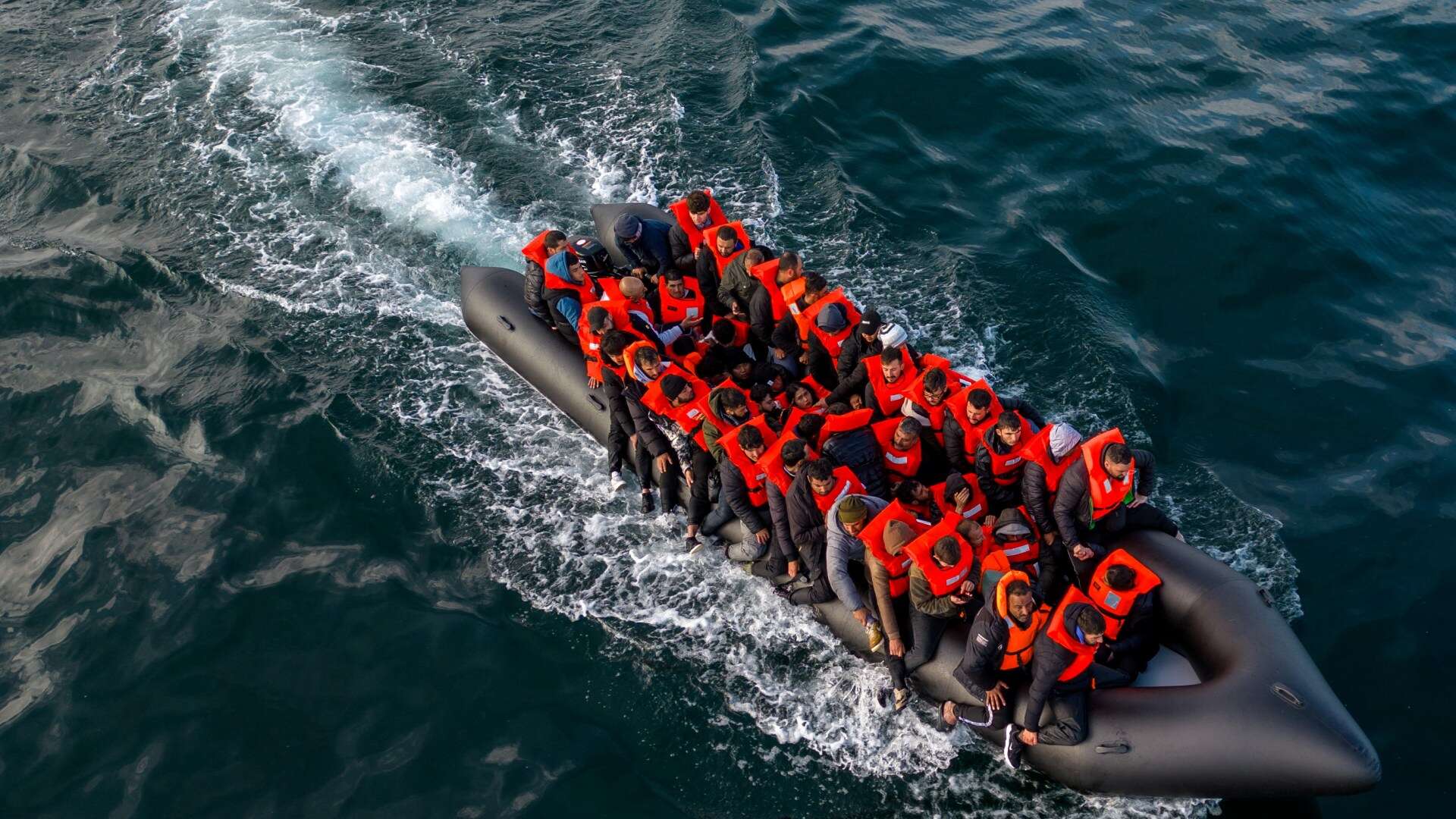 Fury as legal loophole thwarts UK efforts to end Channel migrant crisis