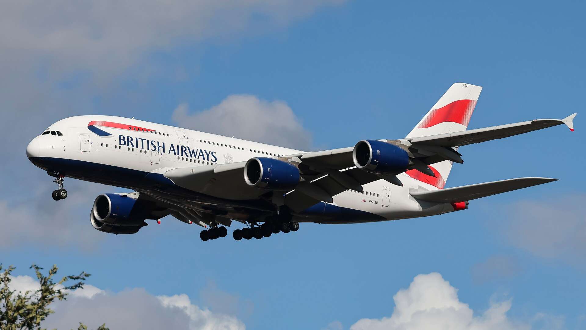 All UK flights to Florida cancelled and theme parks closed