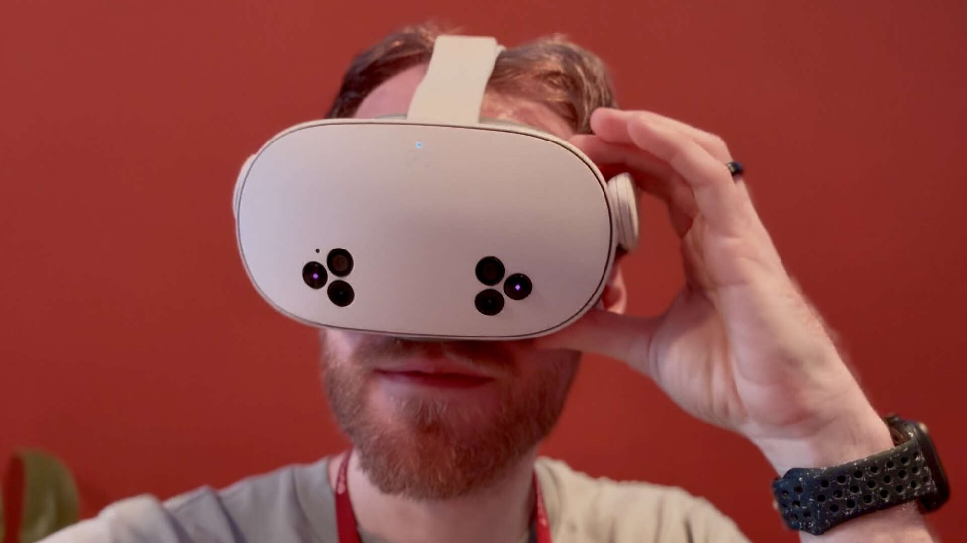 Mark Zuckerberg reveals cheap VR goggles for Christmas and I've already had a go