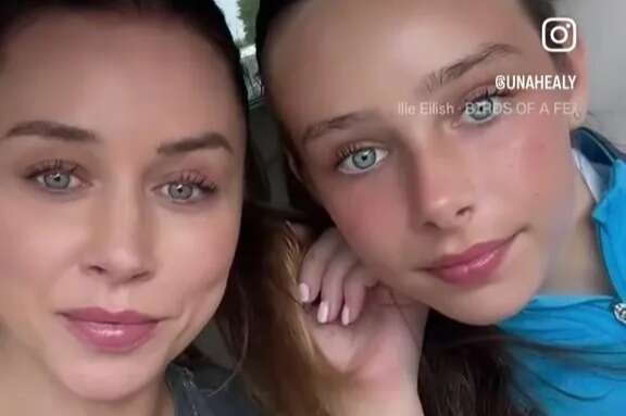 Una Healy shares pic with daughter Aoife & people reckon they look like twins