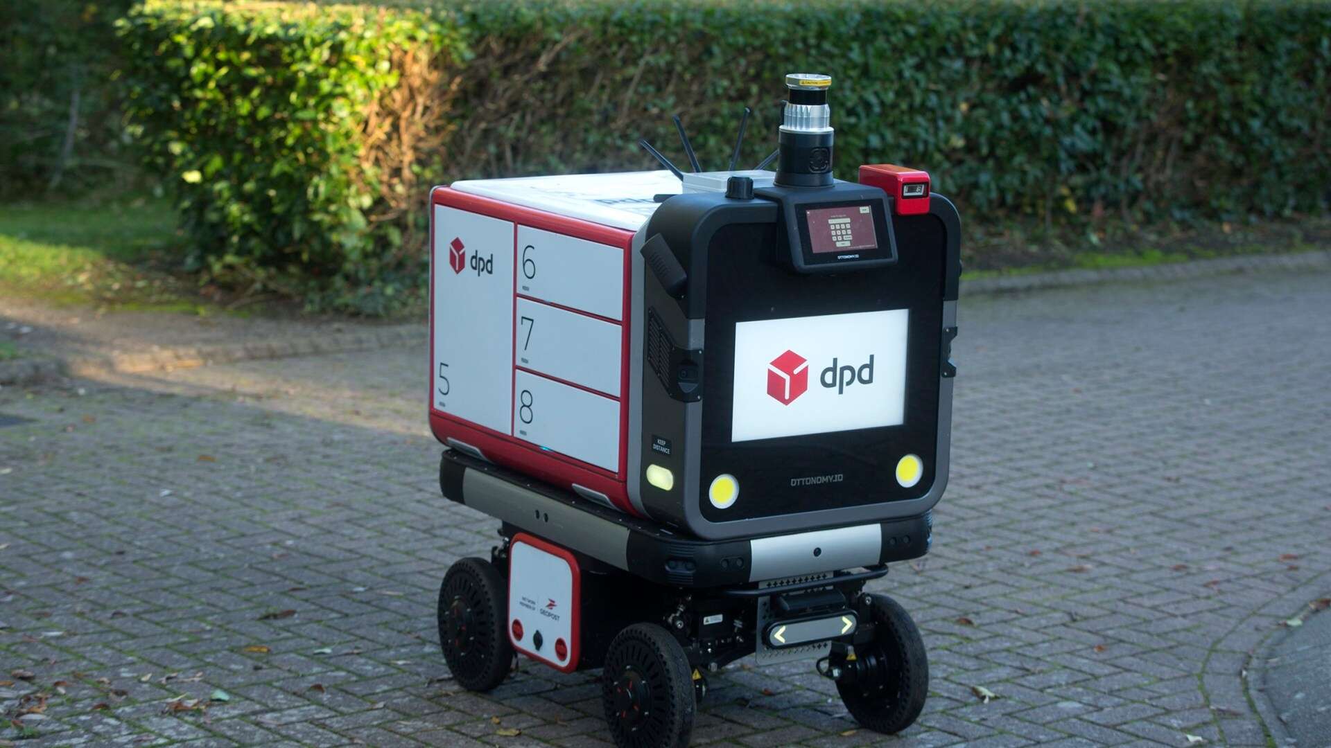 DPD set to roll out robo-posties which can drop off parcels at 8 homes on one run