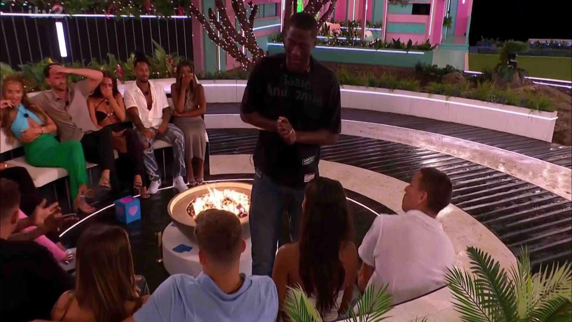 ‘He’s the real villain’ say Love Island fans as they SLAM show star