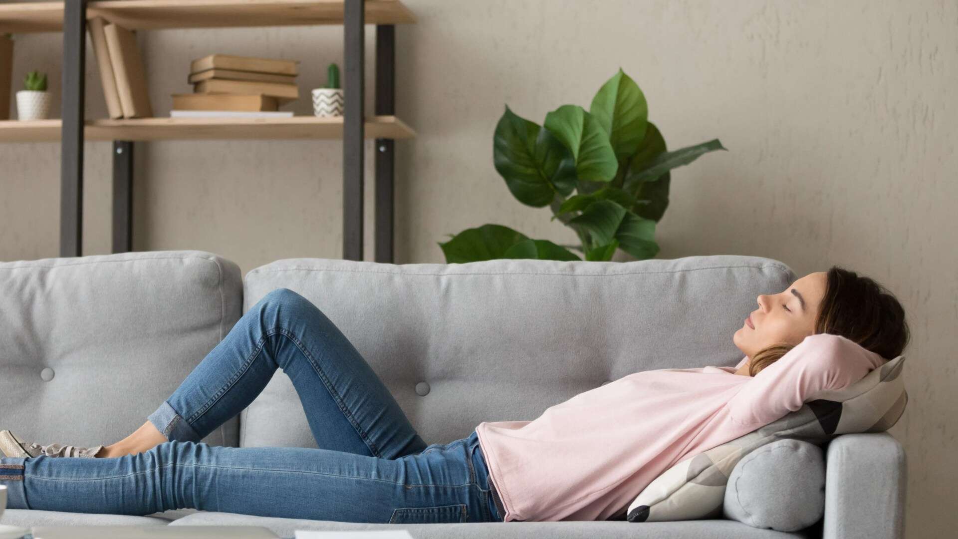 The 15-second hacks that make your sofa look brand new without spending a penny