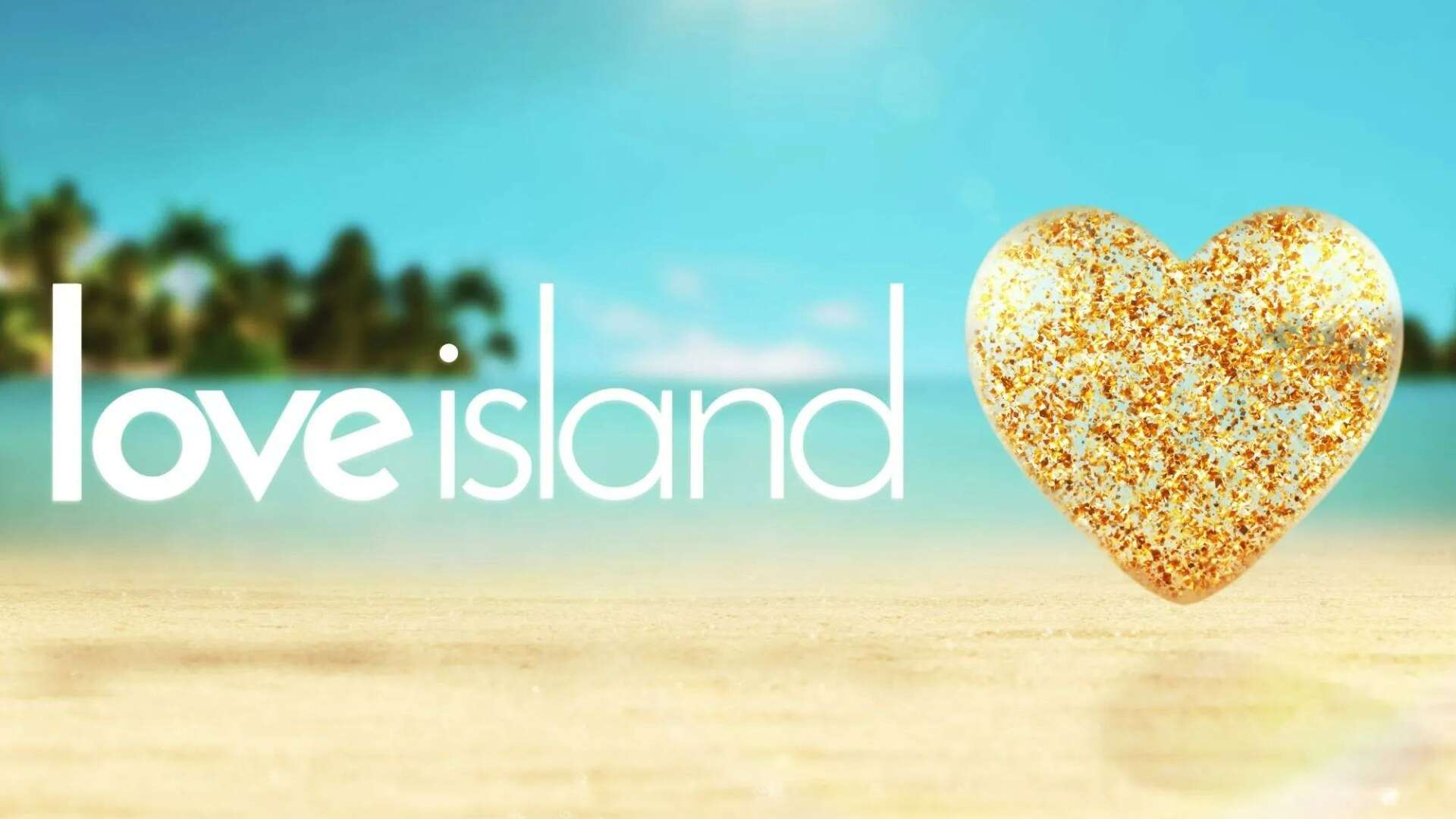 Love Island couple have SPLIT in secret and are faking relationship, say fans