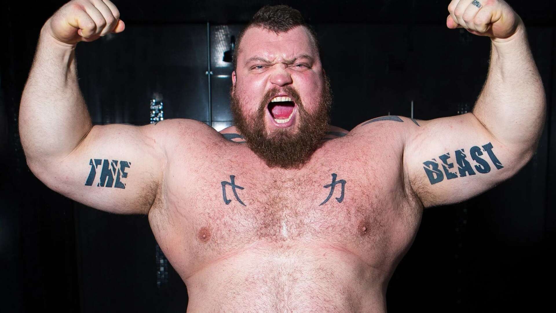 MMA star reveals talks to fight Eddie Hall despite 13 STONE difference