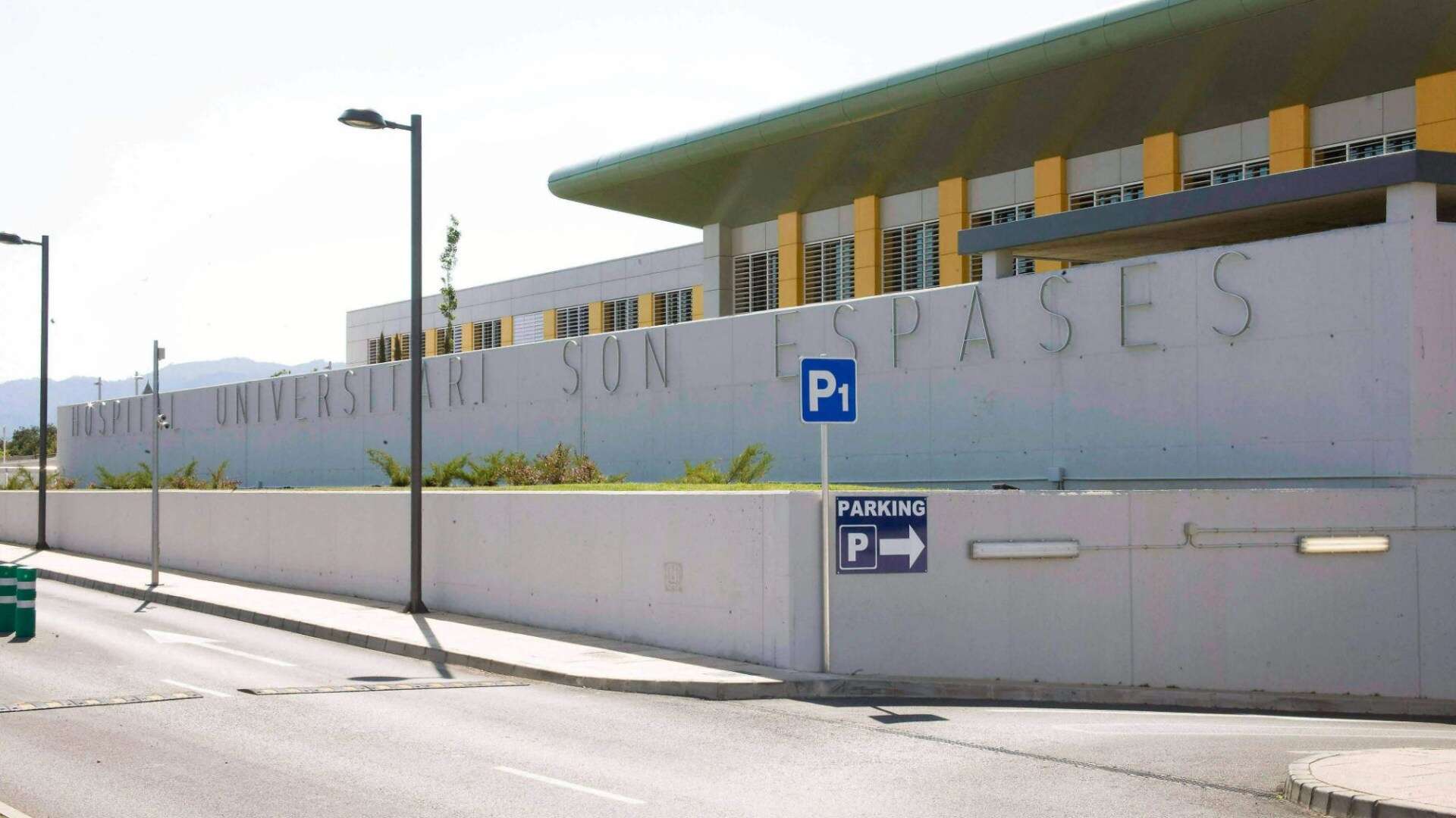 Majorca taxi driver ‘tries to rape Brit tourist before dumping her in car park'