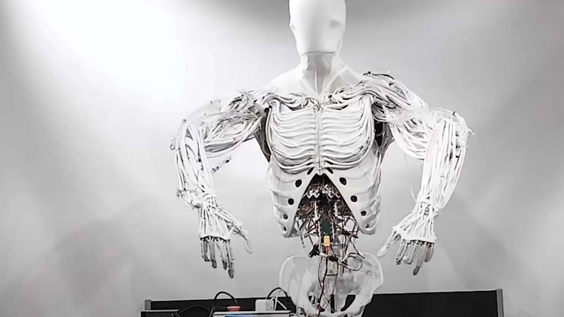 Watch eerie humanoid robot with water-powered muscles come to LIFE