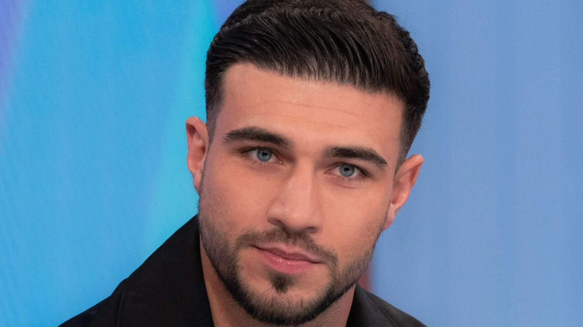 Watch awkward moment Tommy Fury drops 'perfect gentleman' act over Molly-Mae