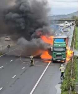 Major motorway completely closed in both directions over huge lorry fire