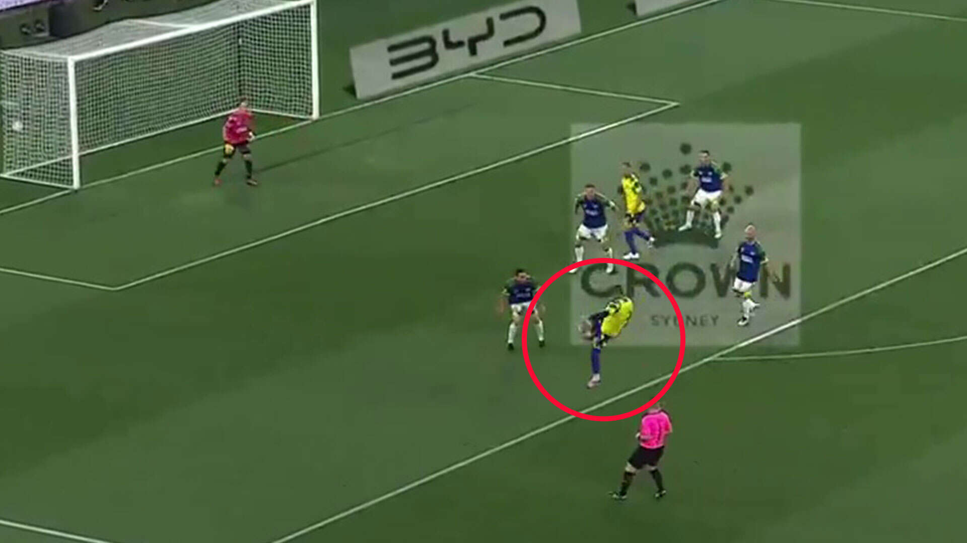 Prem cult hero, 37, scores stunning scissor kick volley in all-star match