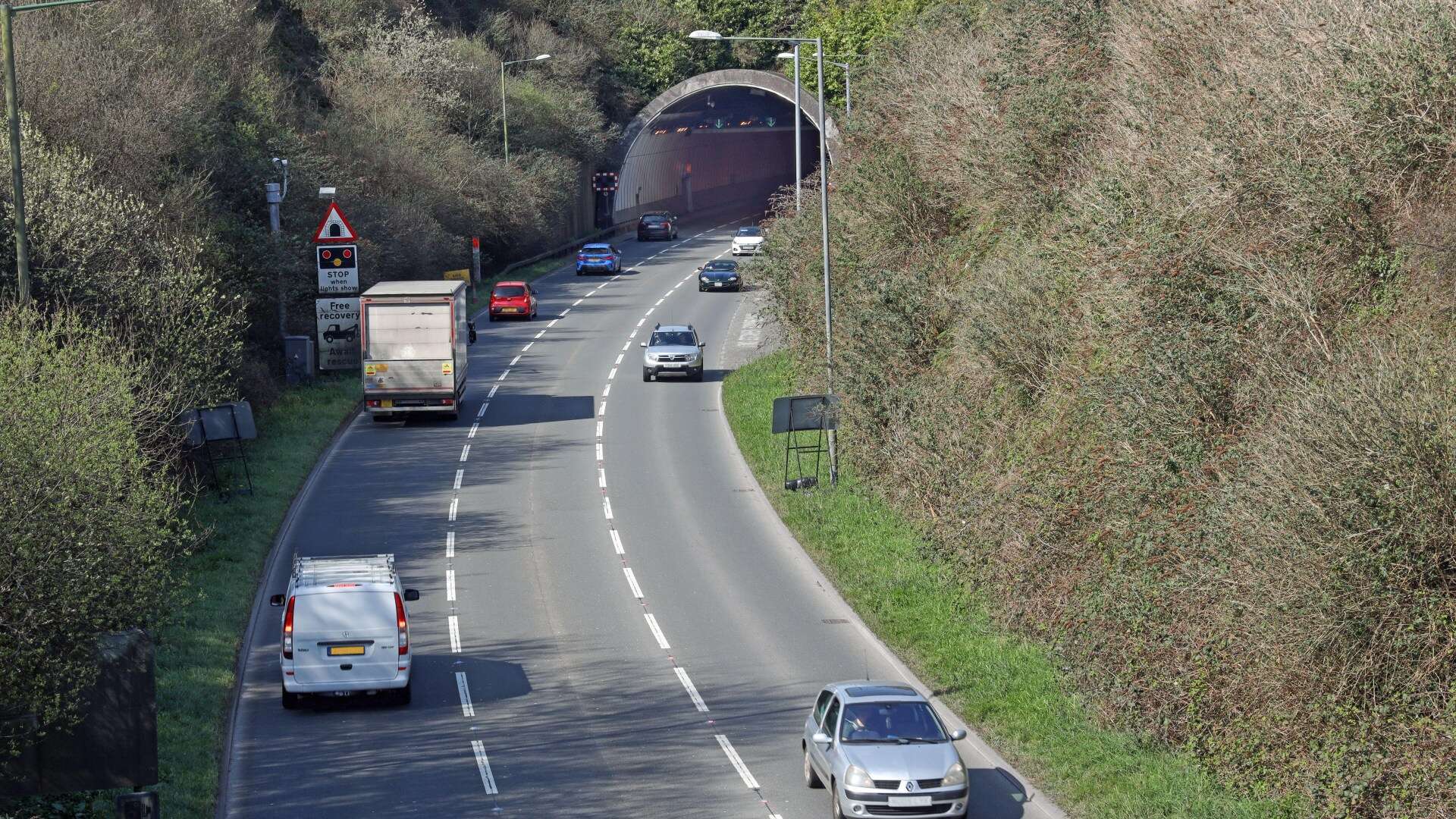 Crucial route used by 38k drivers daily to shut for a YEAR - check closure times