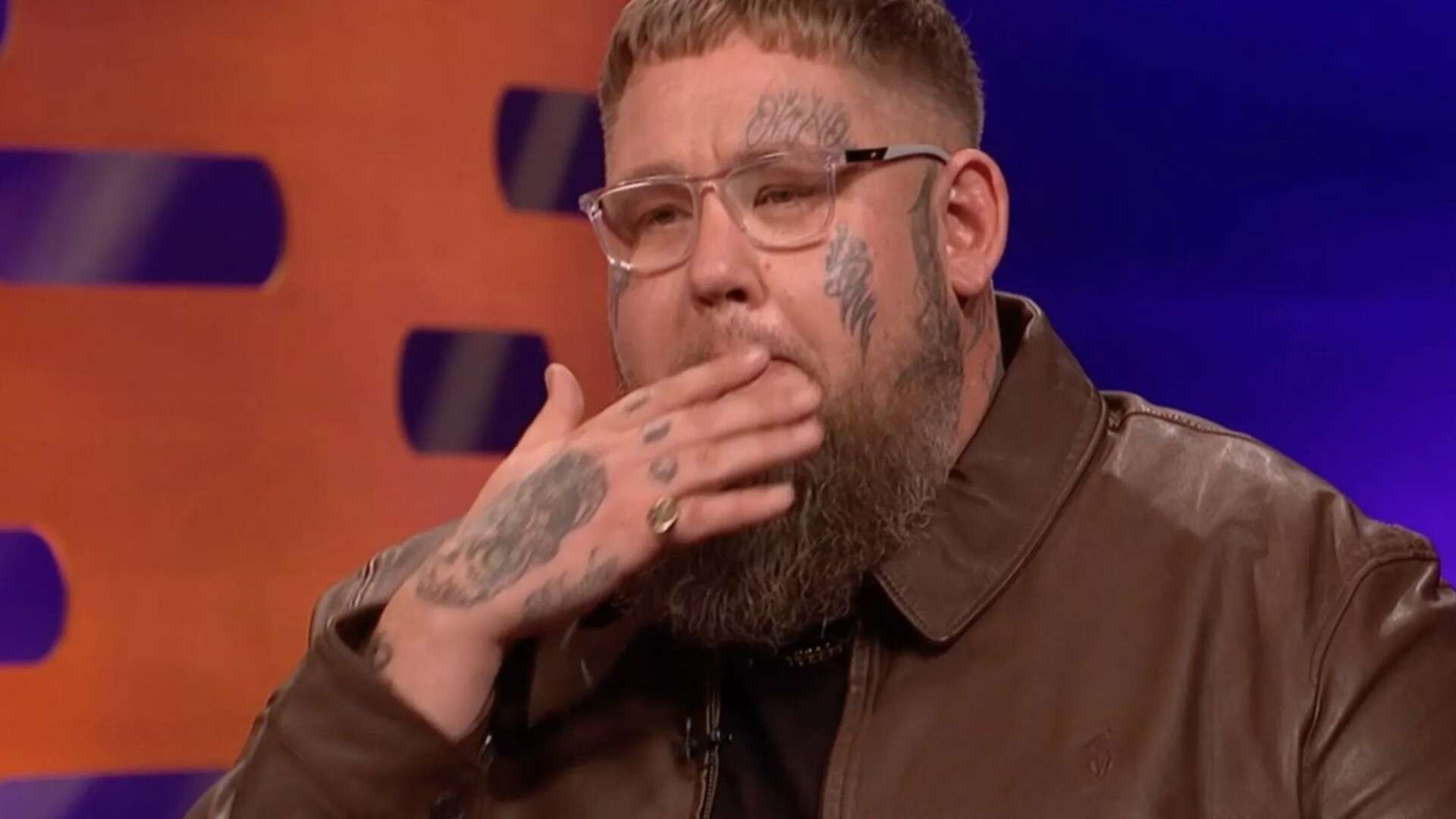 Watch emotional moment Rag 'n' Bone Man breaks down in tears over new song