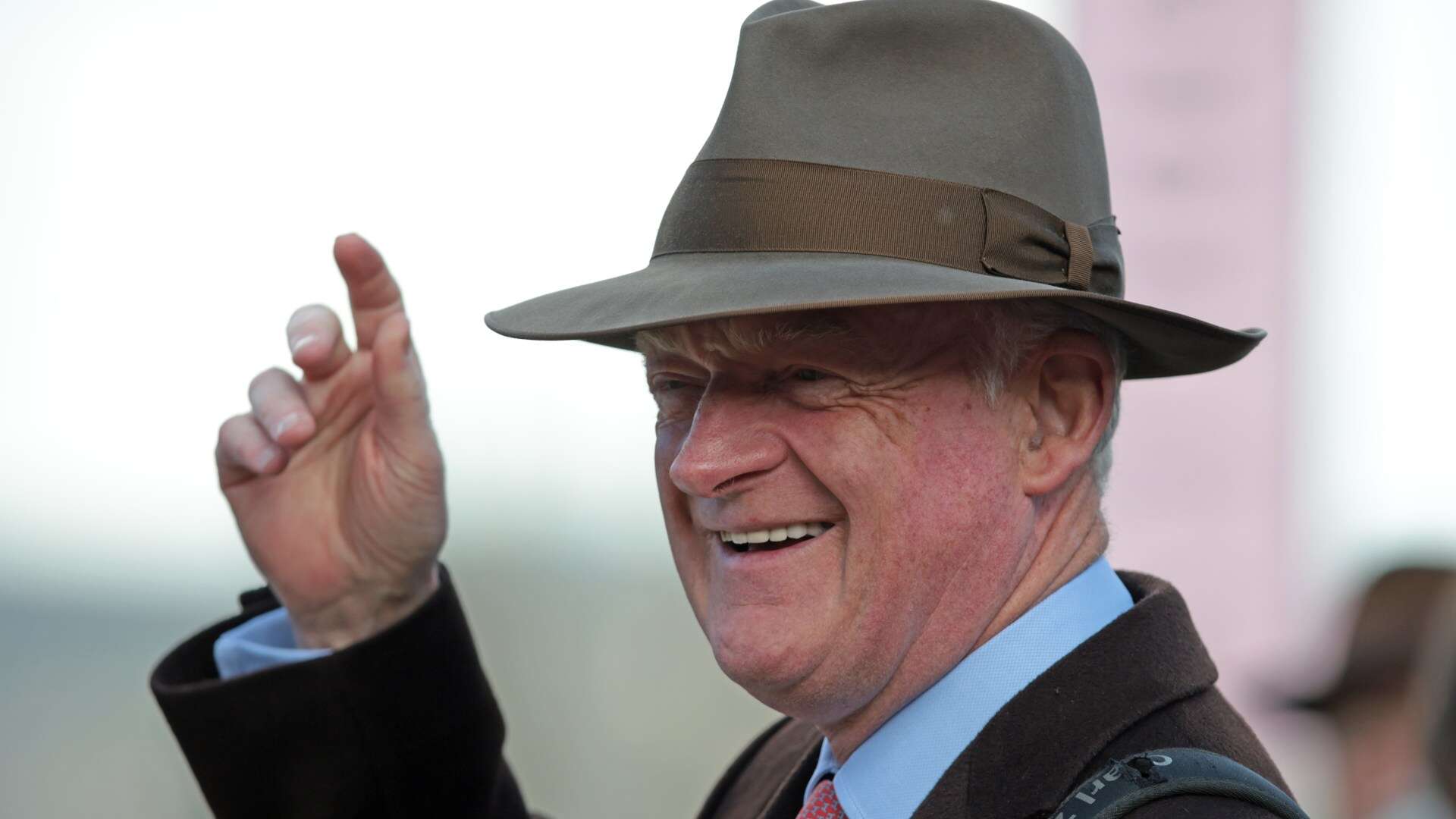 'Extraordinary' Willie Mullins horse backed for King George Chase