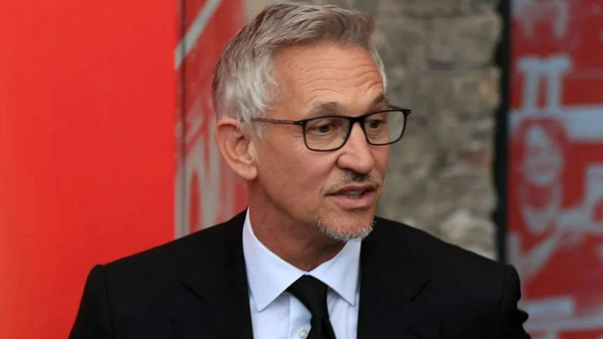 Gary Lineker reminded 'you do know you worked for the BBC for 30 years?'