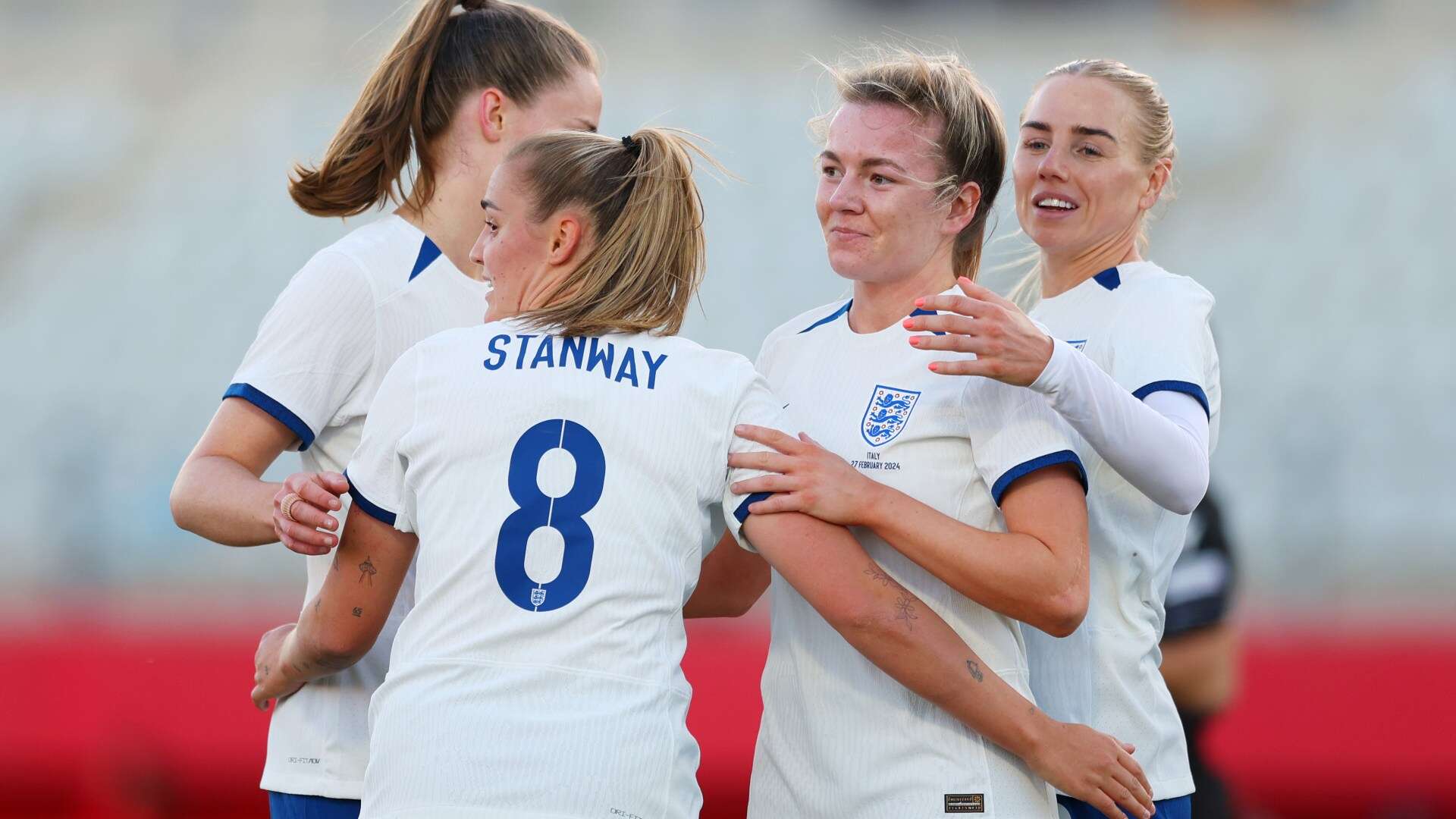 Hemp nets twice with Wubben-Moy on target as Lionesses trounce Italy