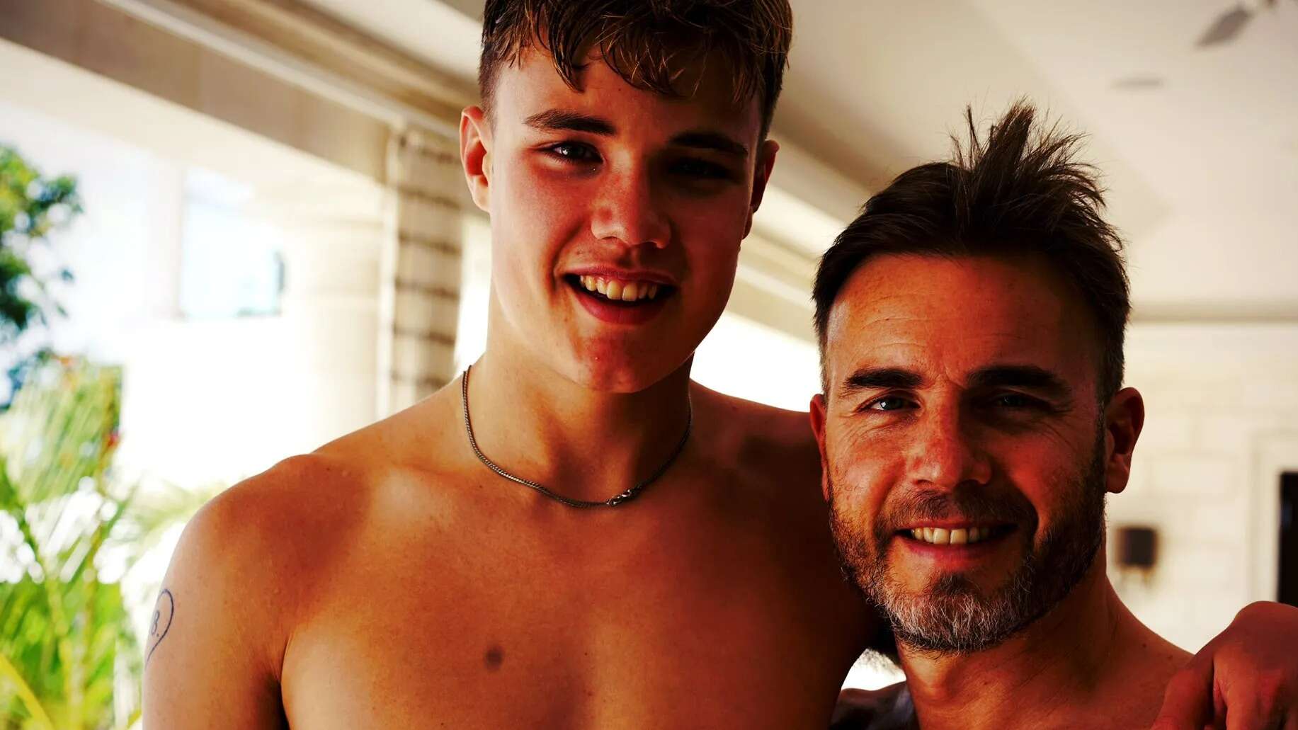 Gary Barlow son's height revealed after family snap goes viral