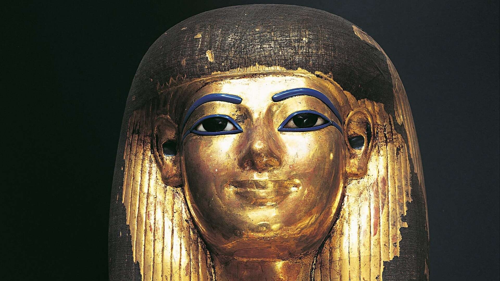 Divers find ancient carvings of Tutankhamun’s grandfather at Nile River