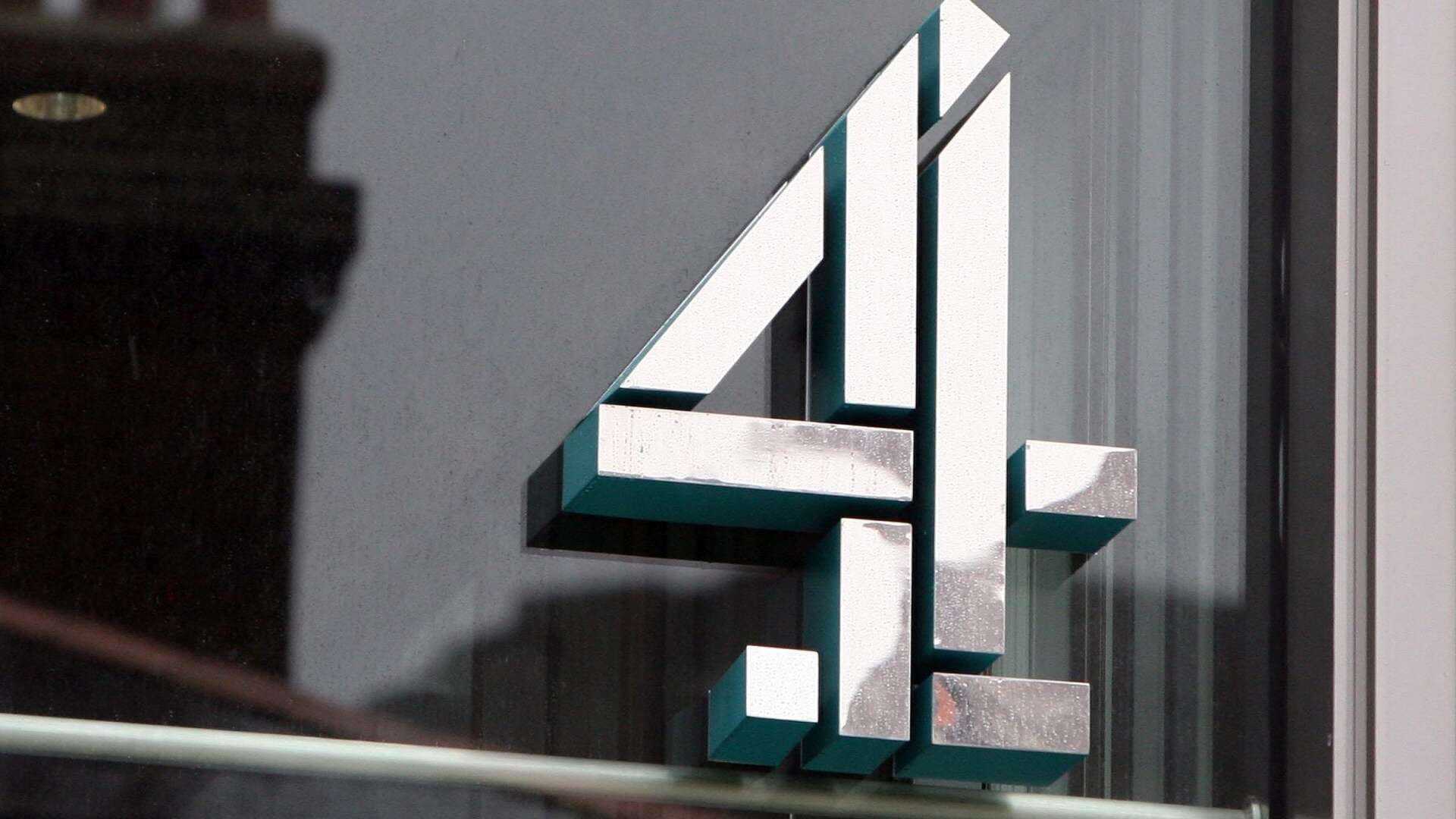 Exact date Channel 4 will DISAPPEAR from some Sky and Freesat TV boxes revealed