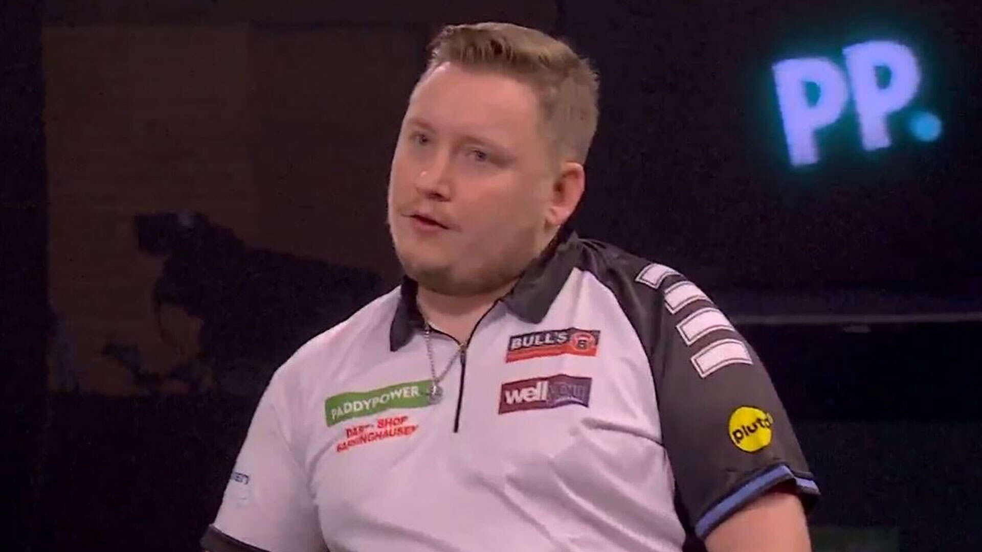 ‘How did he lose?' ask fans as Schindler comes within a dart of £60,000