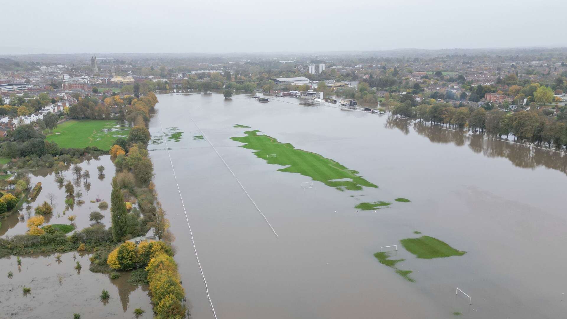 'Sad but inevitable' - Iconic British racecourse drowns under Storm Ashley