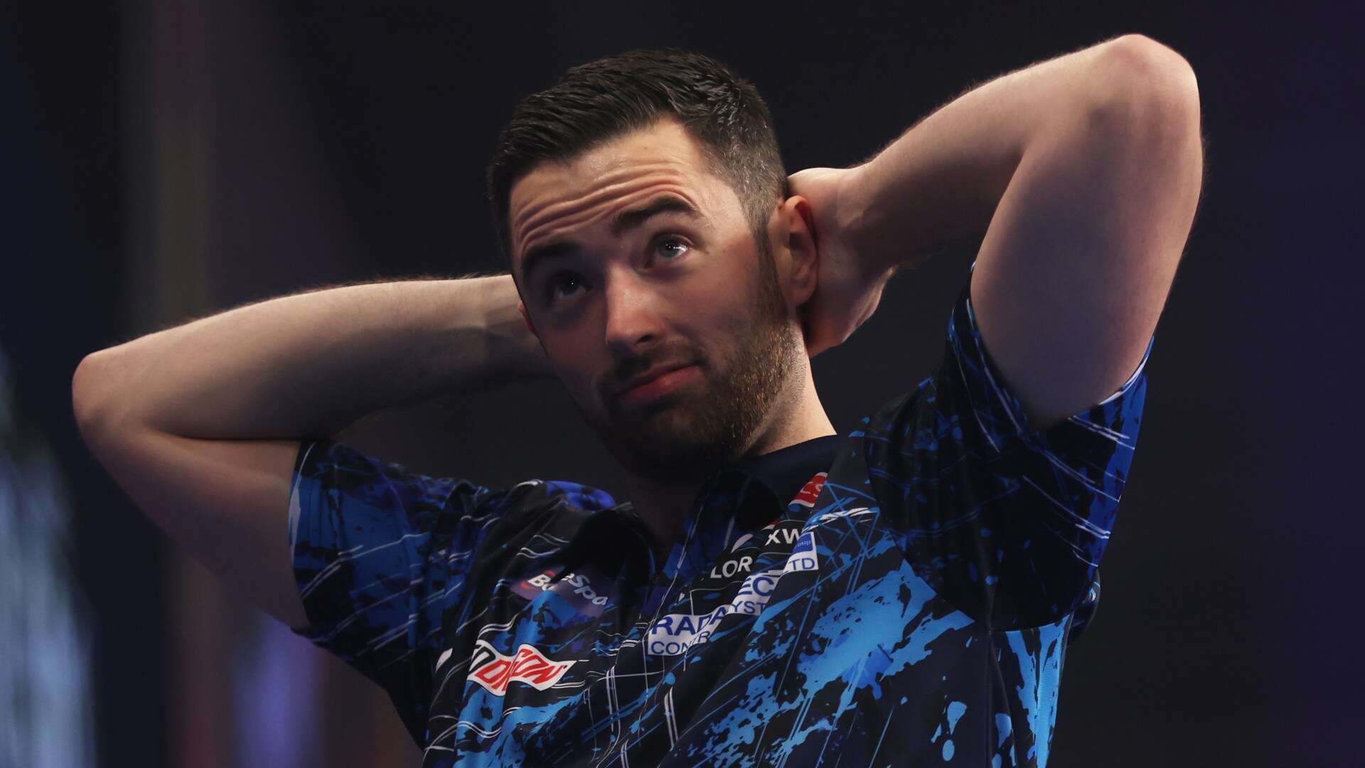 'My mind hasn't been on darts' says Humphries as he admits son has been ill