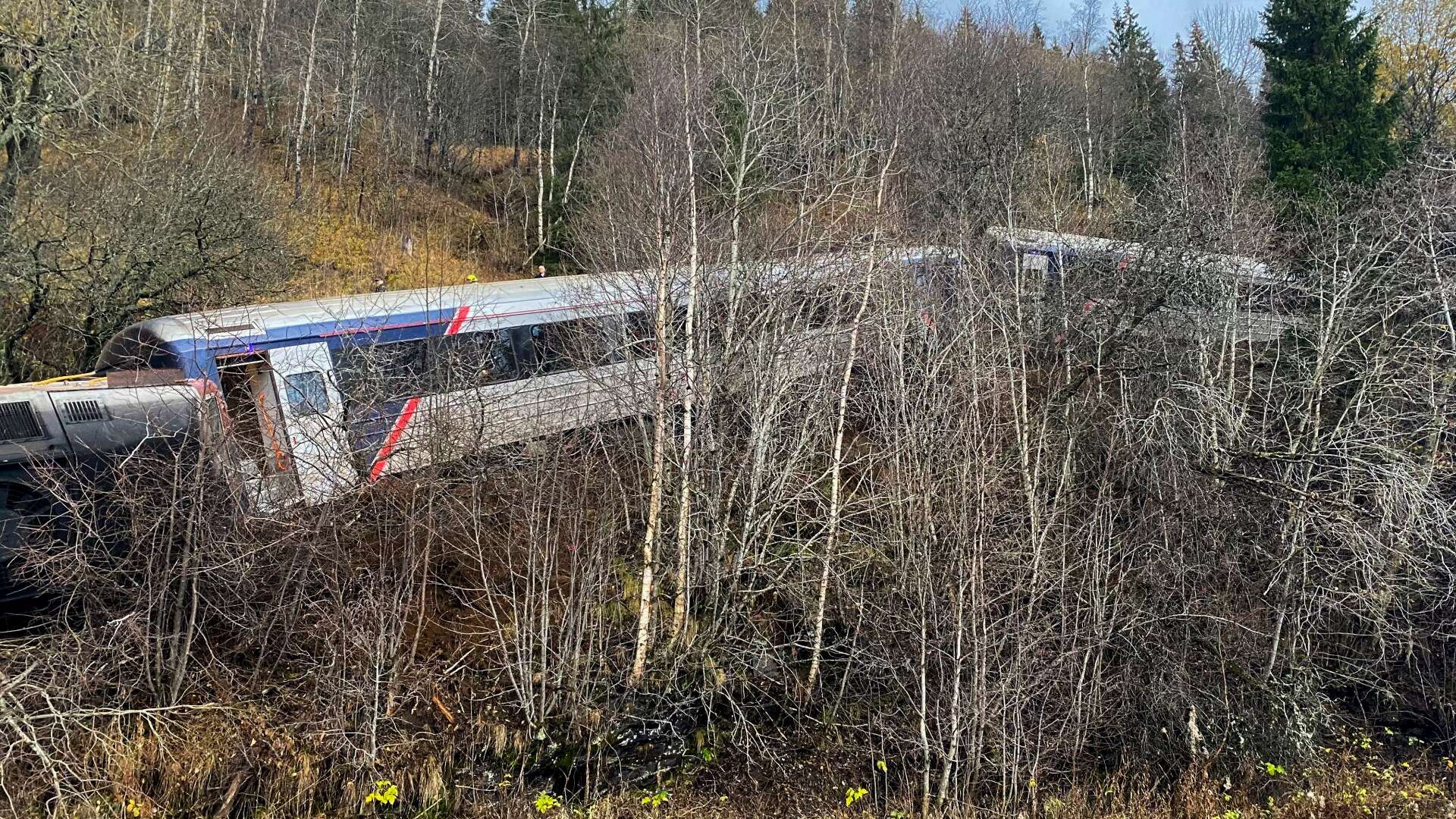 Train DERAILS in ‘rockfall’ killing at least 1 as pics show flipped carriages