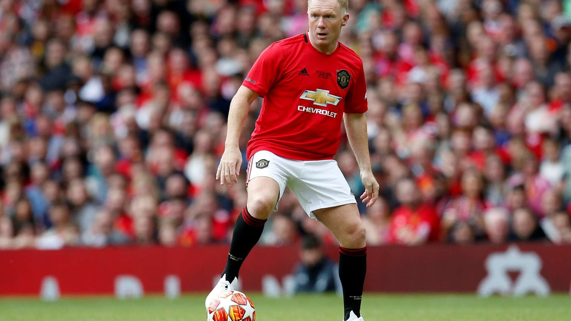 Legends game latest as Rooney and Scholes return in star-studded friendly