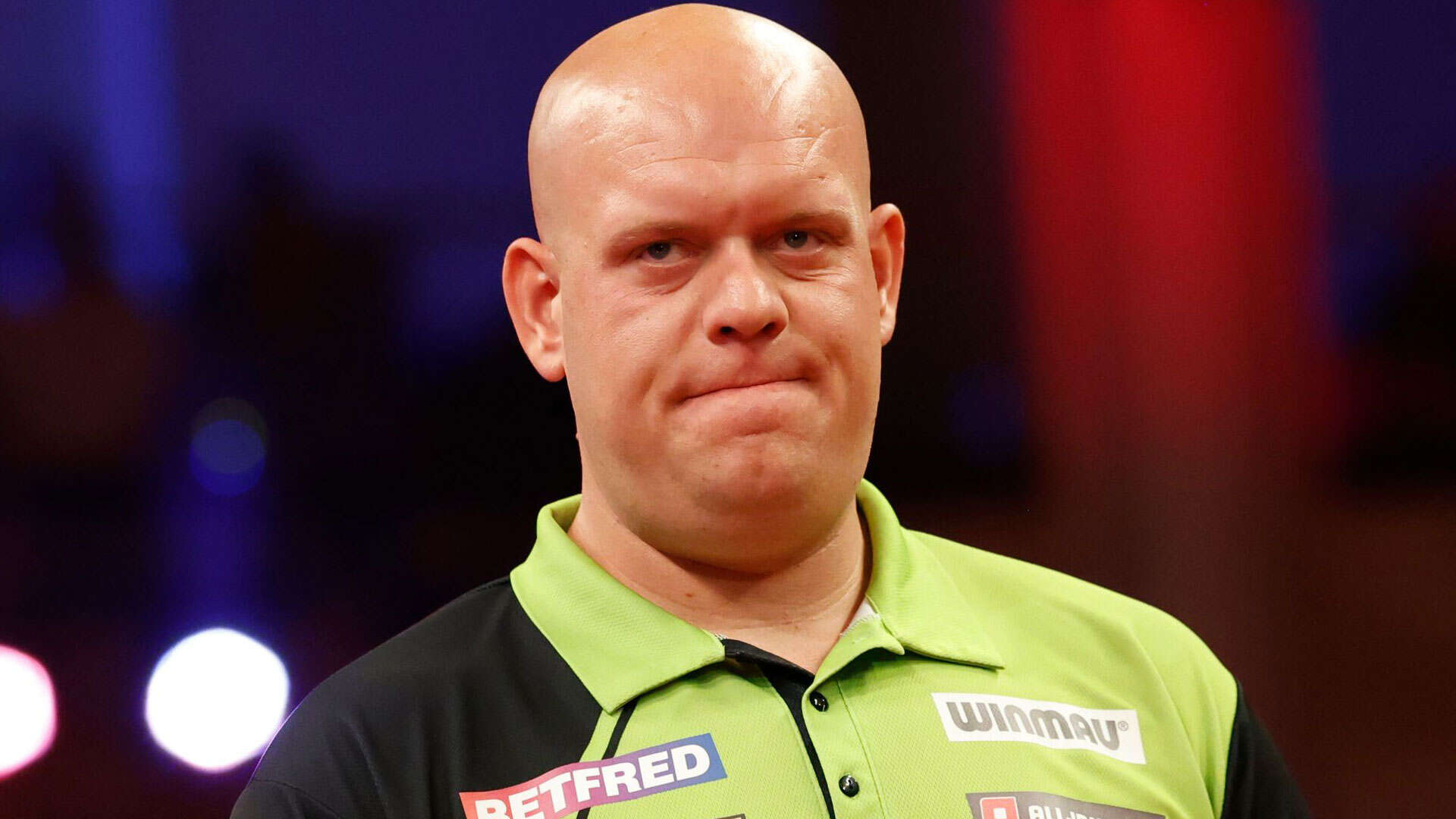 MVG vs Rydz NOW after Dobey into semi as Price MISSES 42 doubles