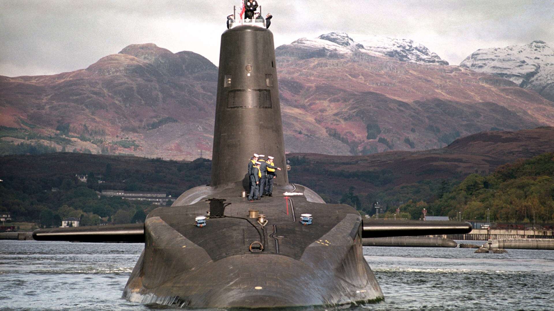 Hungry sailors shared sweets as food ran low on nuke sub's 6-month patrol