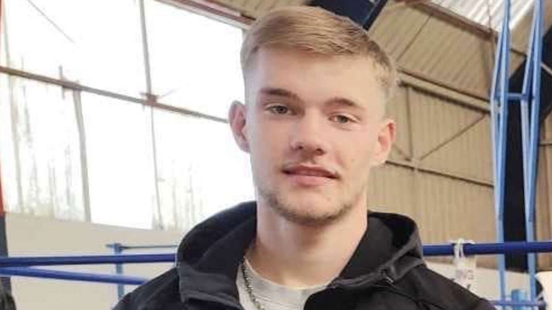 Tragedy as boxer, 17, dies after being 'stabbed several times outside club'