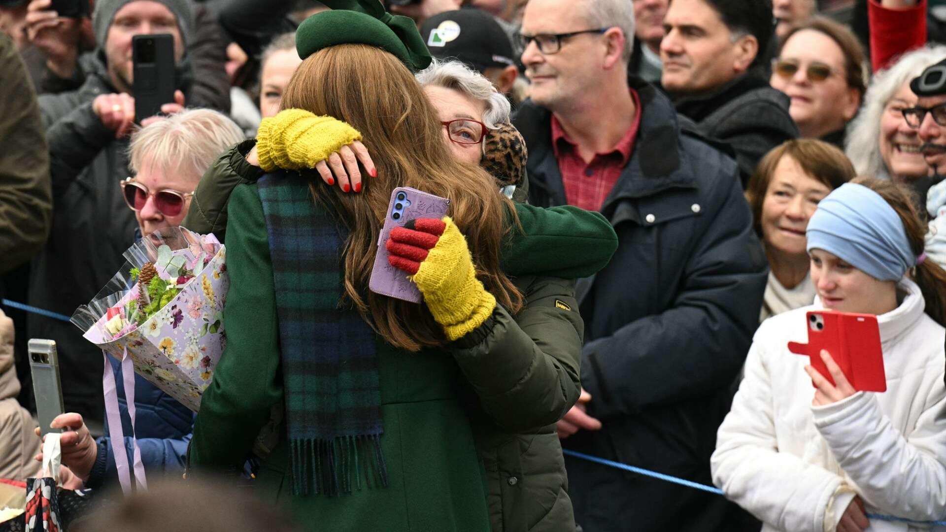 I shared emotional hug with Kate after we spoke about our shared cancer shock