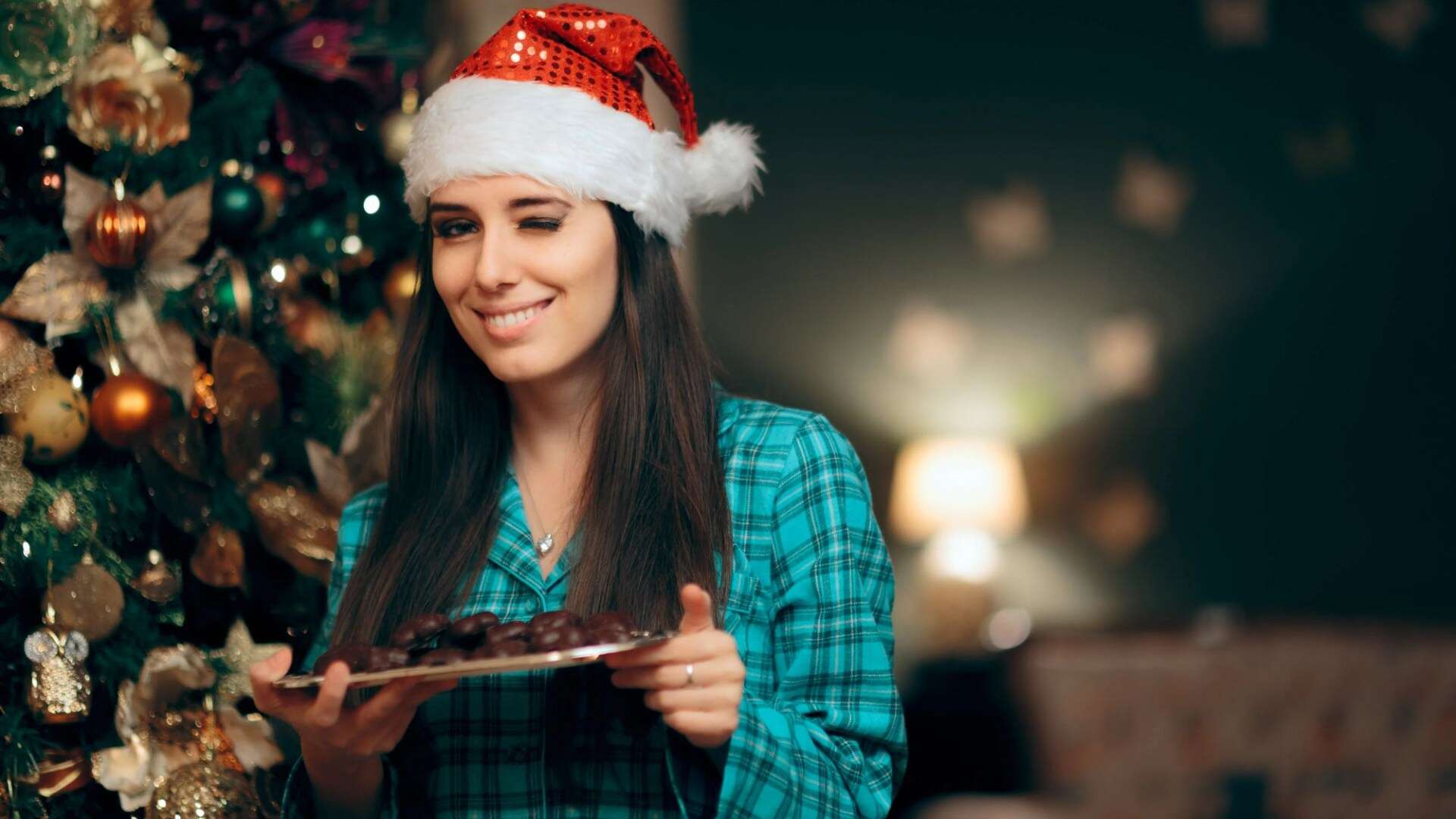 Brits grossest Twixmas confessions revealed - from no showers to repeating pants