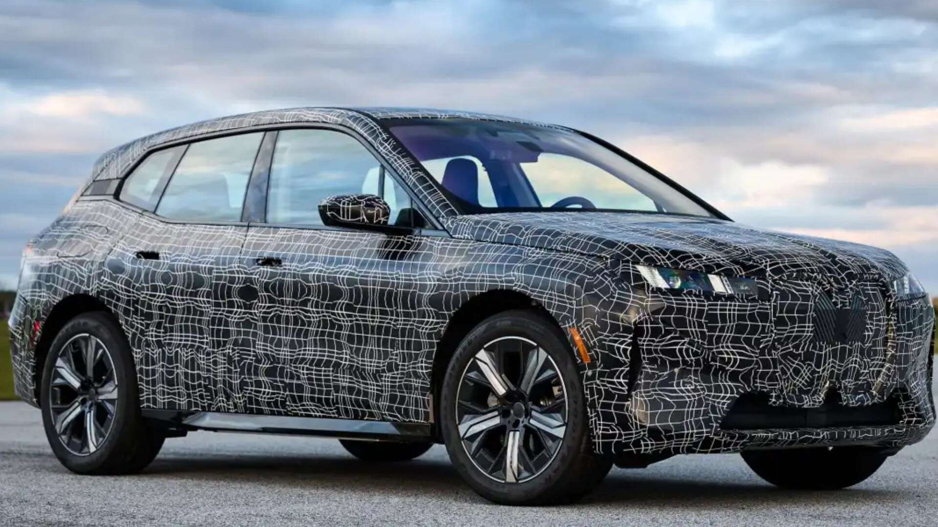 BMW launch ‘overhaul’ of flagship EV - with new design & range-boosting battery