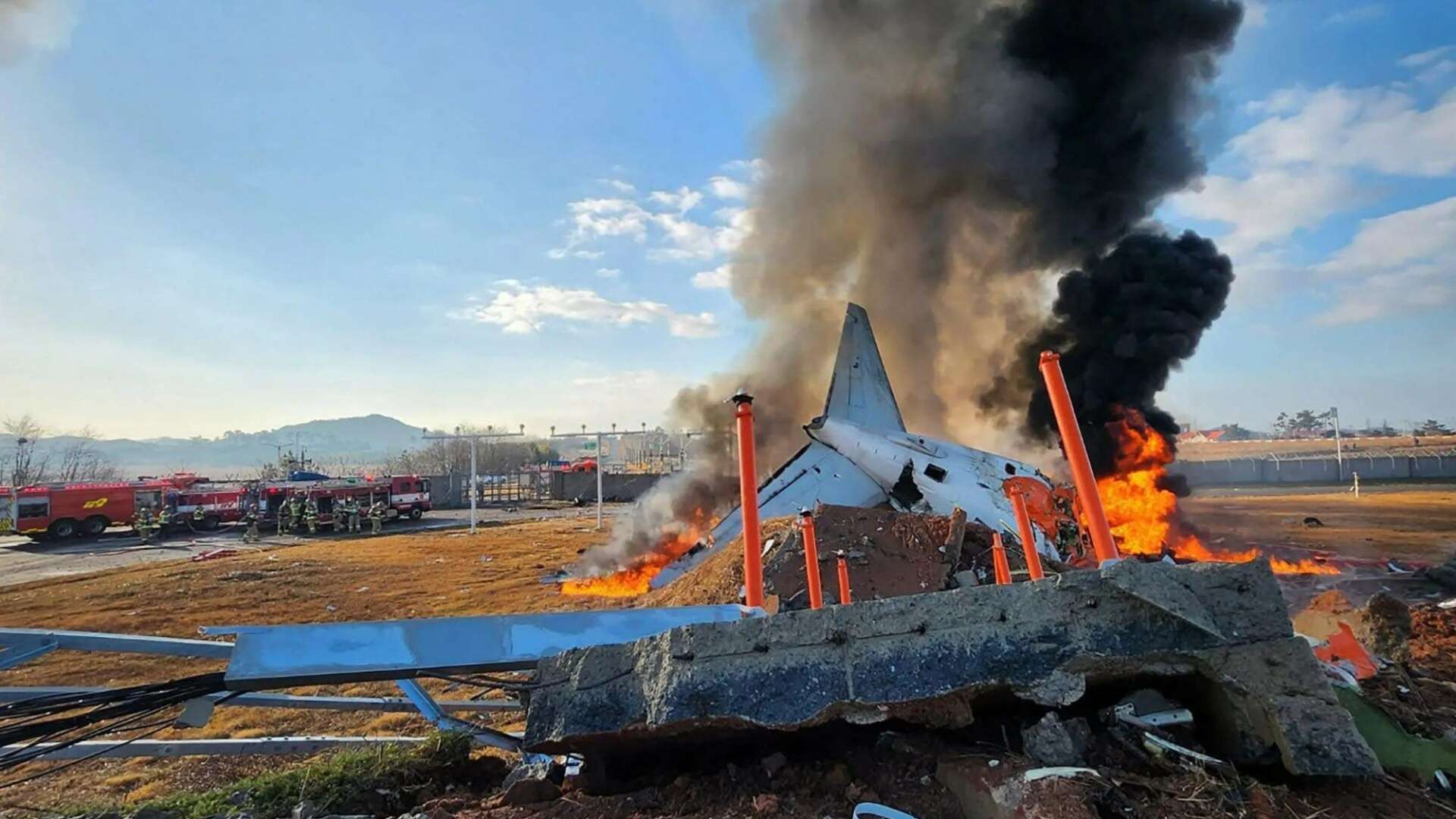 S.Korea airport bosses KNEW wall was ‘too close to runway’ before jet crash