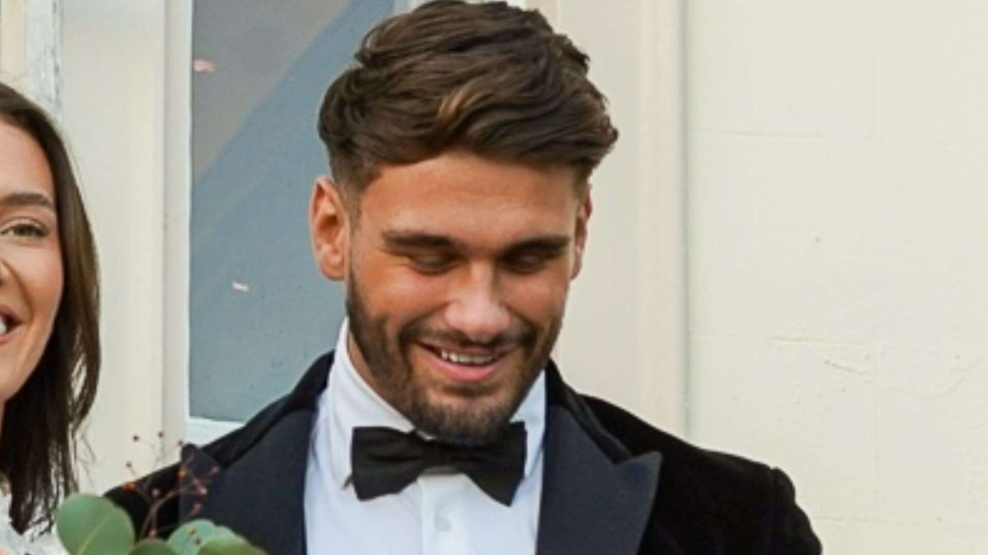 Love Island's Jacques O'Neill spotted in confusing 'wedding' snap