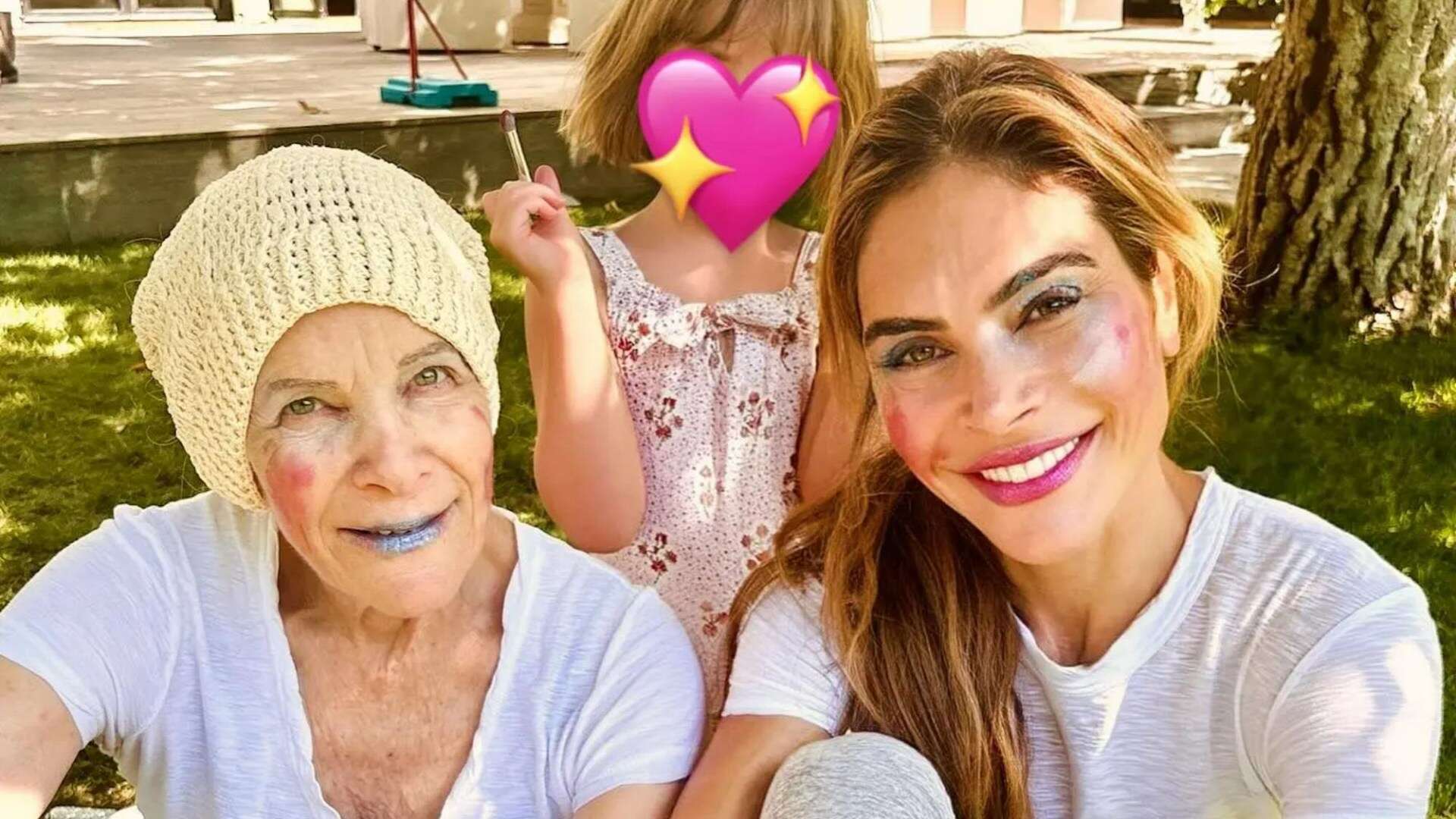 Ayda Field gives heartbreaking update as mum battles cervical cancer