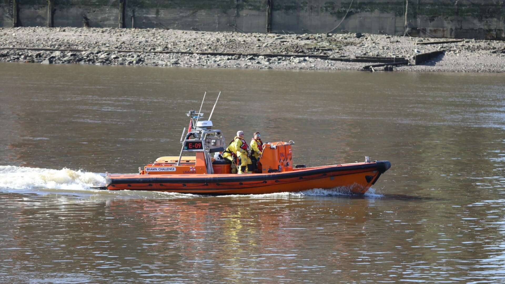 Body pulled from Thames over a week after rowing boat carrying six capsized