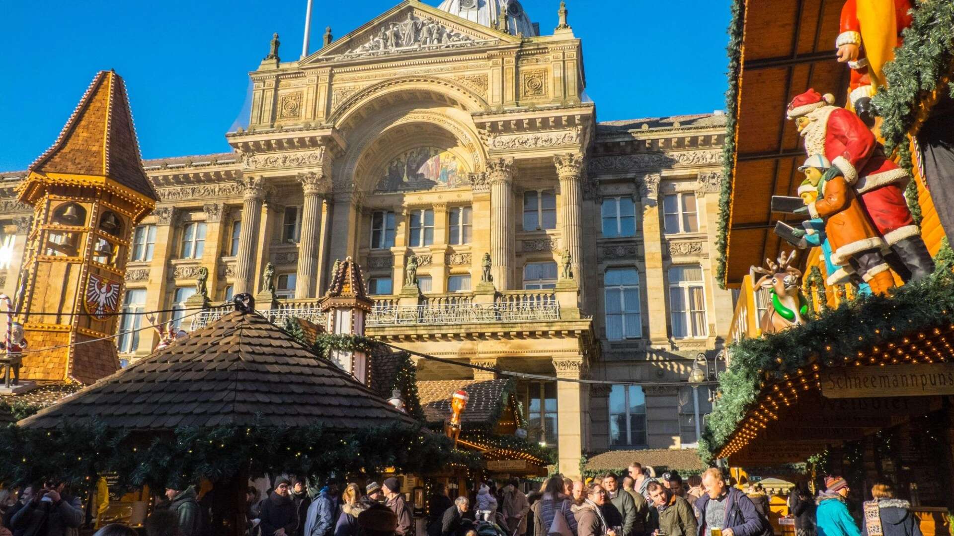 UK Christmas market named among best in Europe - with a singing moose