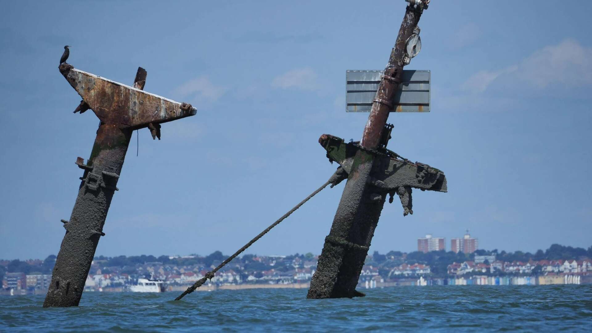 Fears WW2 wreck could unleash deadly gas as time bomb STILL ticking in Thames