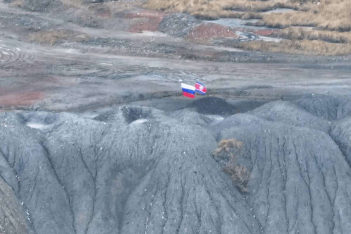 N.Korea flag 'flies in Ukraine' as Kim’s troops flood front in ‘escalation’