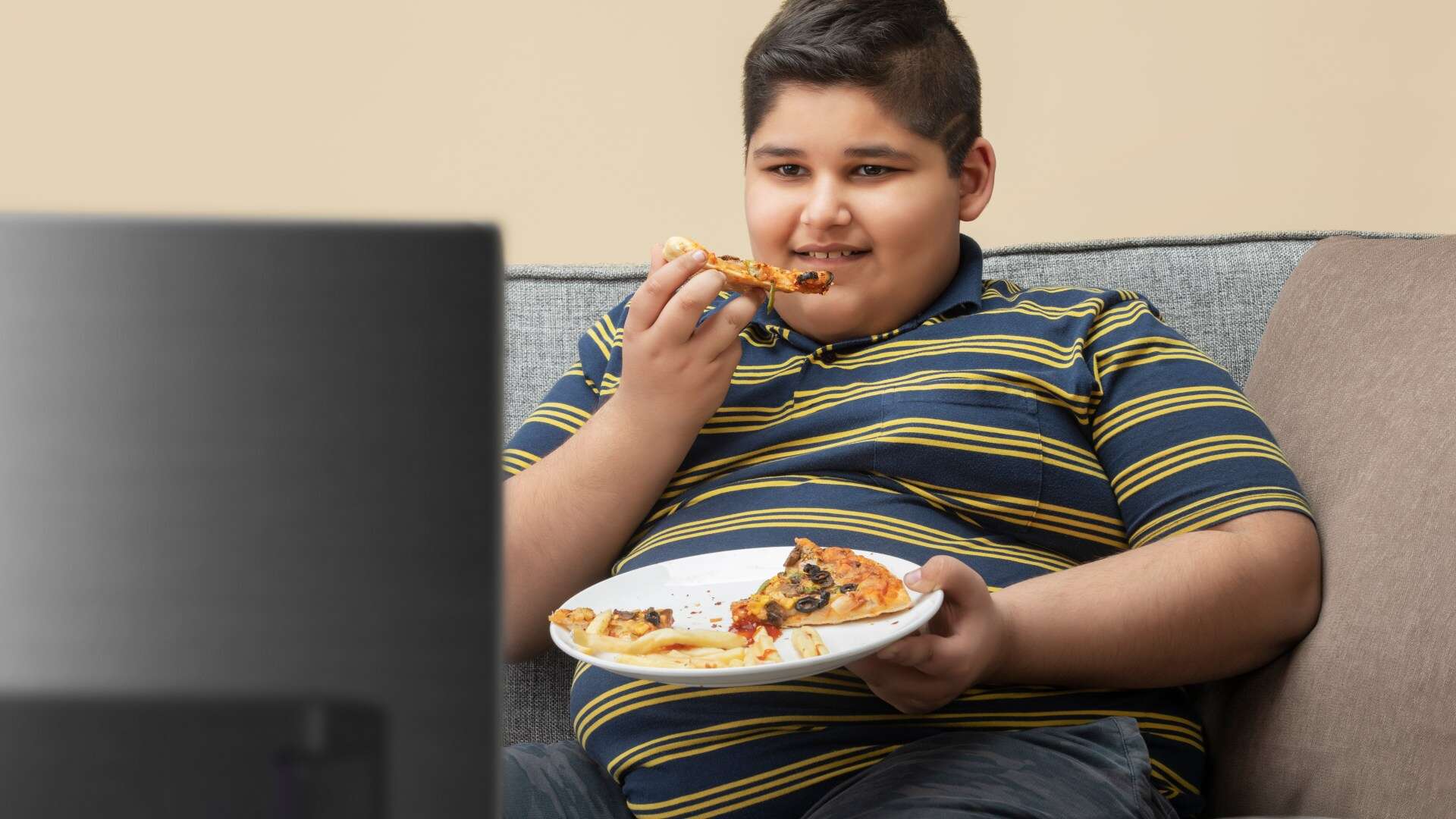 The 6 ways you're making your kids fat & a 'secret danger' in their breakfast