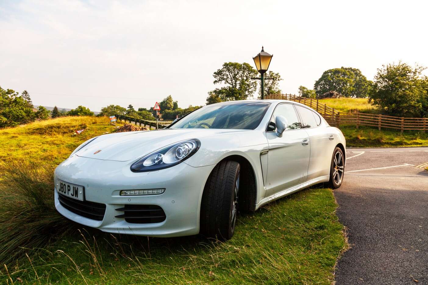 Porsche recalls 1,000 cars over risk of WHEELS falling off with owners warned