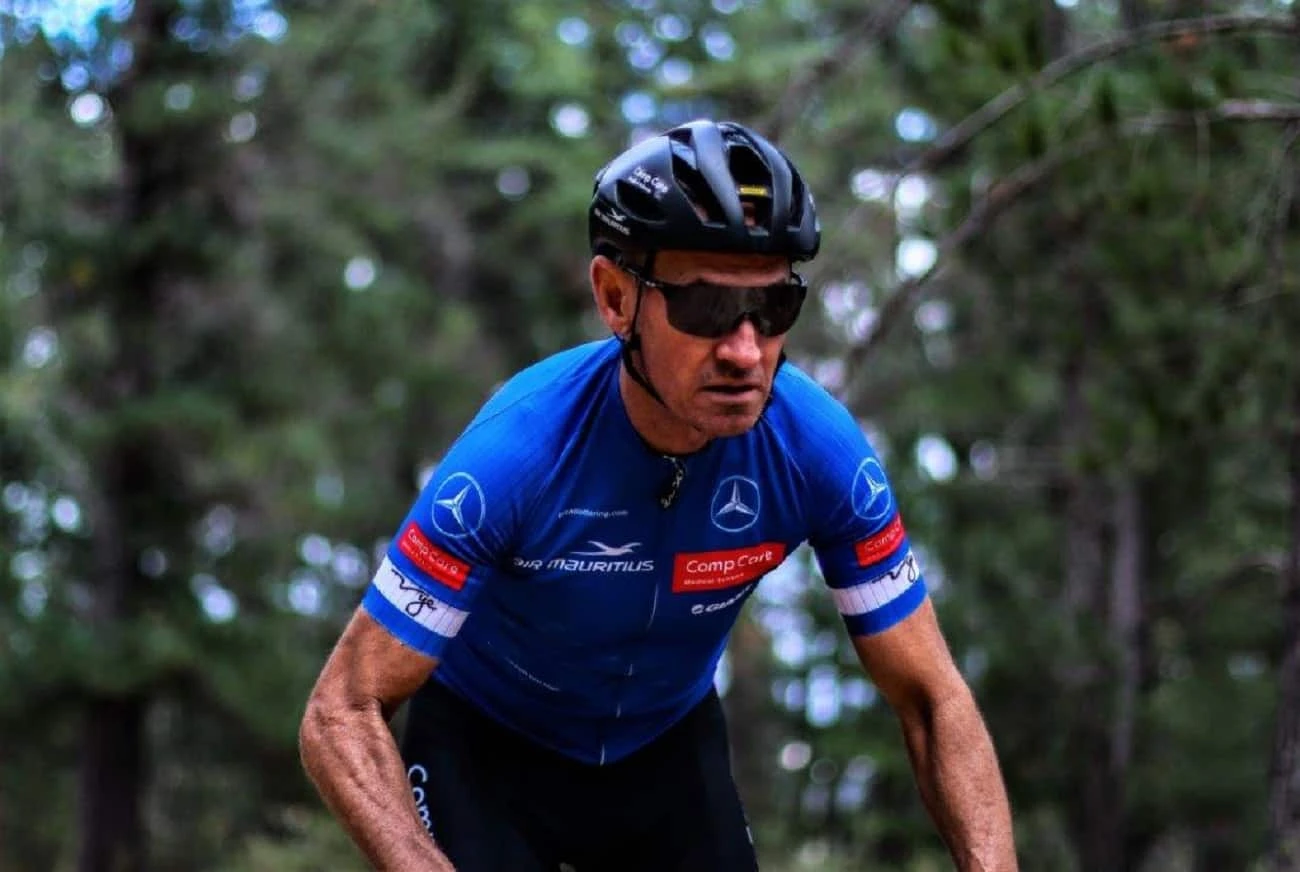 Endurance cyclist set for record attempt on Montagu Pass