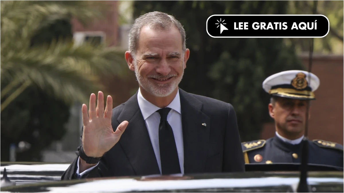 El rey visita el cuartel general de la UME para conocer su despliegue en los incendios