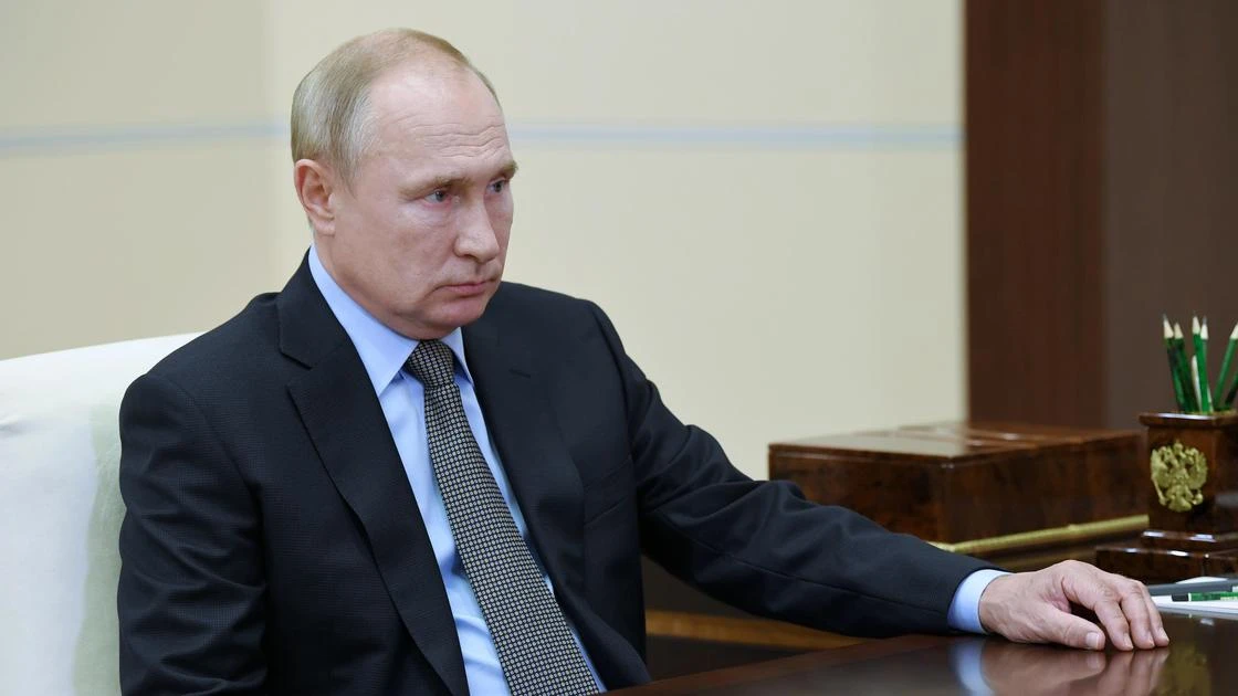 Путин признал состоявшимися выборы в Беларуси